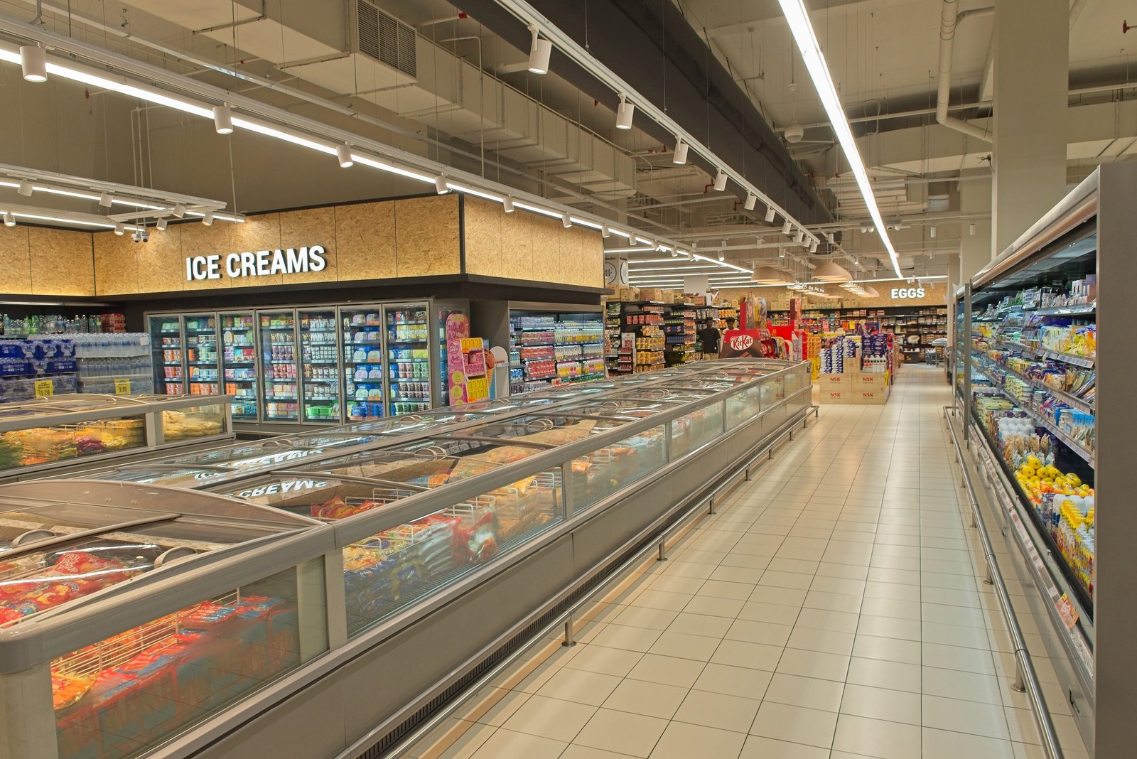 Retail podium interior