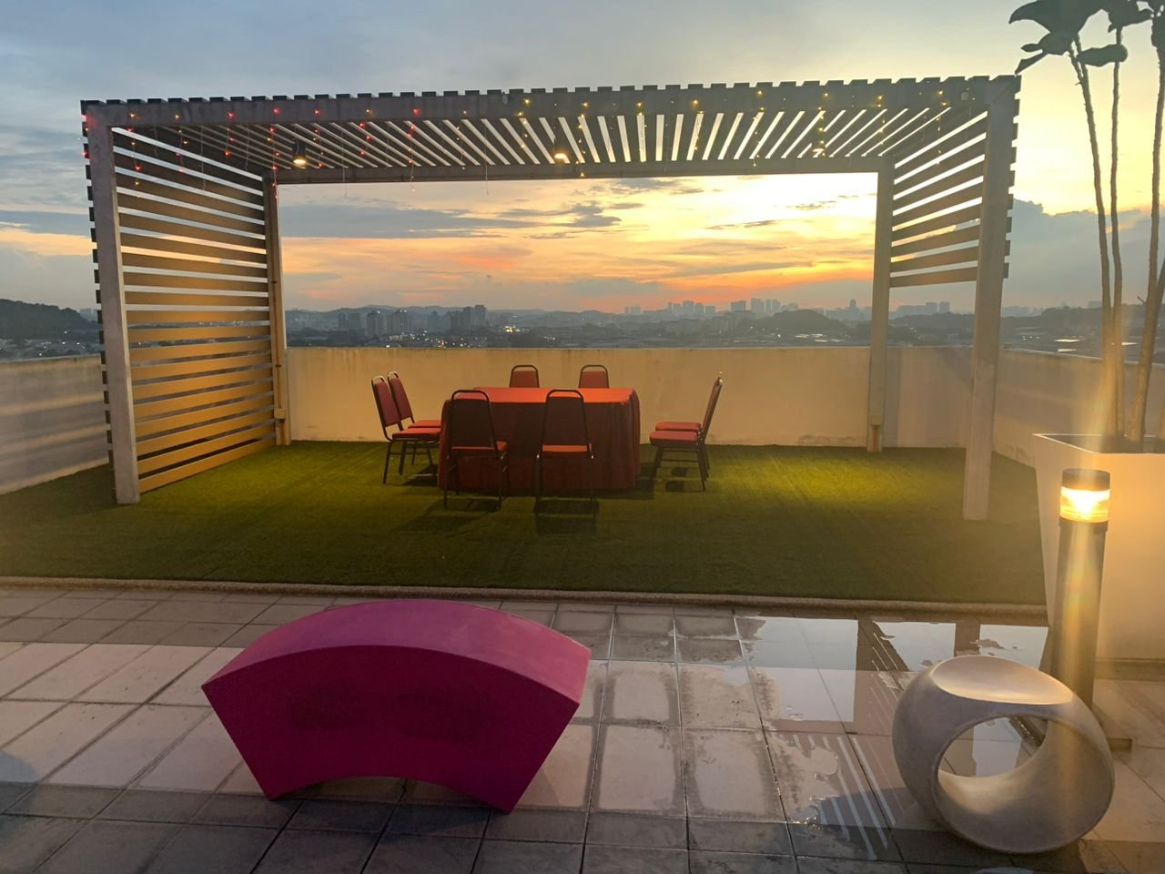 Rooftop garden